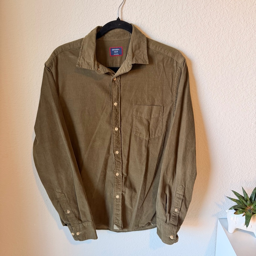 UNTUCKit Olive Green Corduroy Button-Down Shirt Size Medium